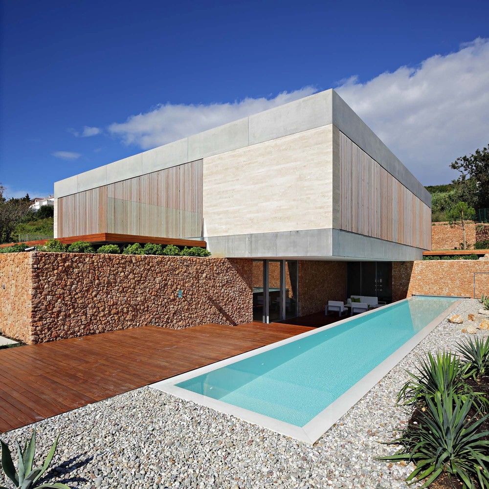 Gravel and deck for swimming pool