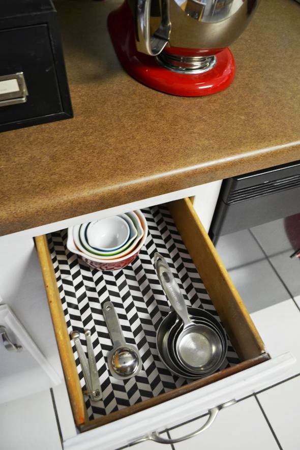 Kitchen Drawer Makeover