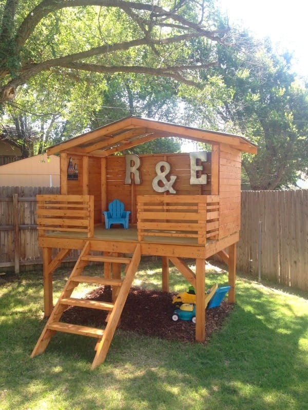 App   Wood Backyard Pallet Playhouse 