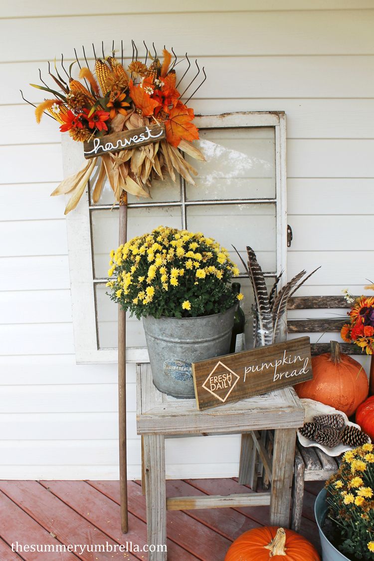 Baskets with flowers and pumpkins