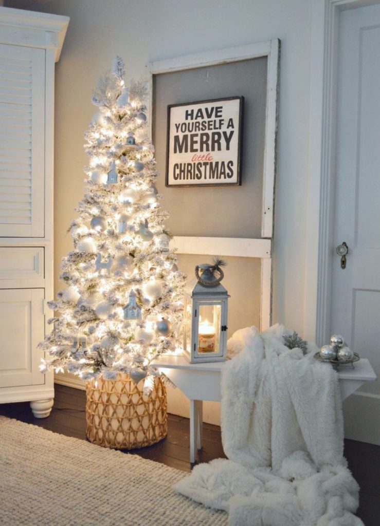How To Make A White Christmas Tree The Centerpiece Of Your Holiday Decor