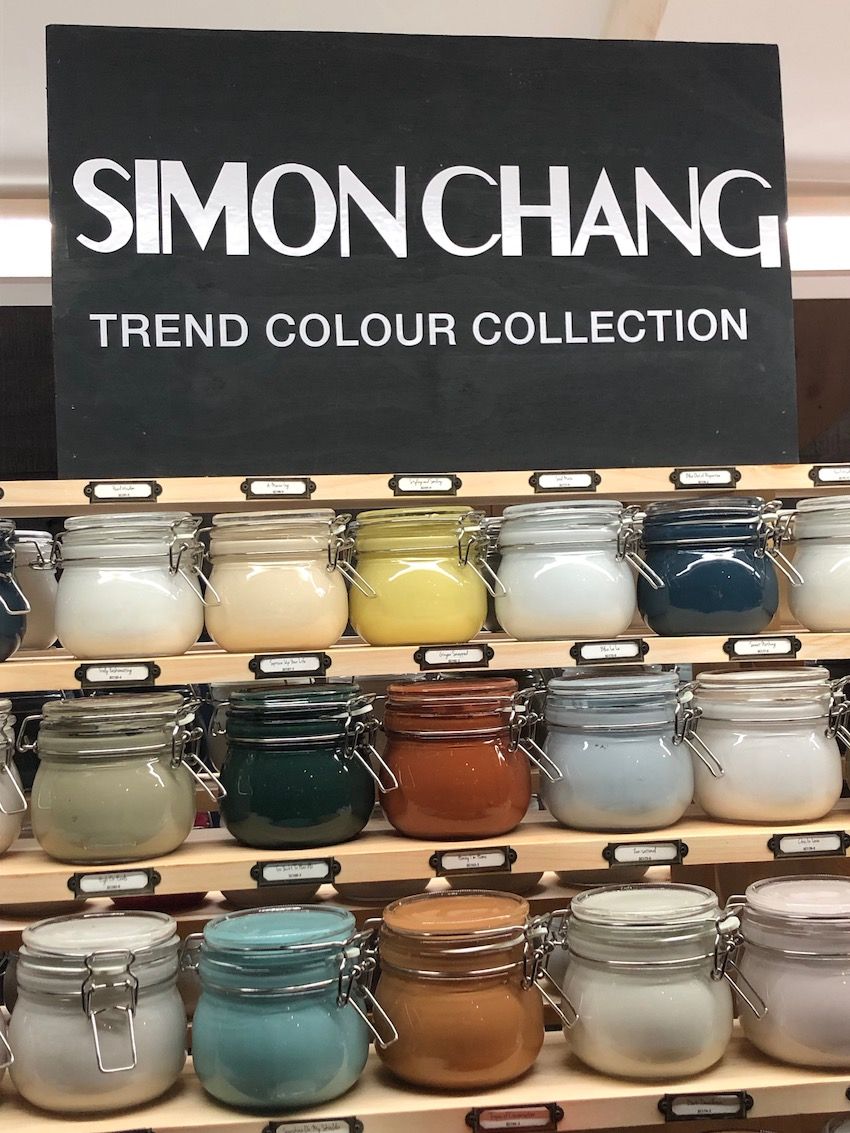 Beauti-Tone's color display was super creative.