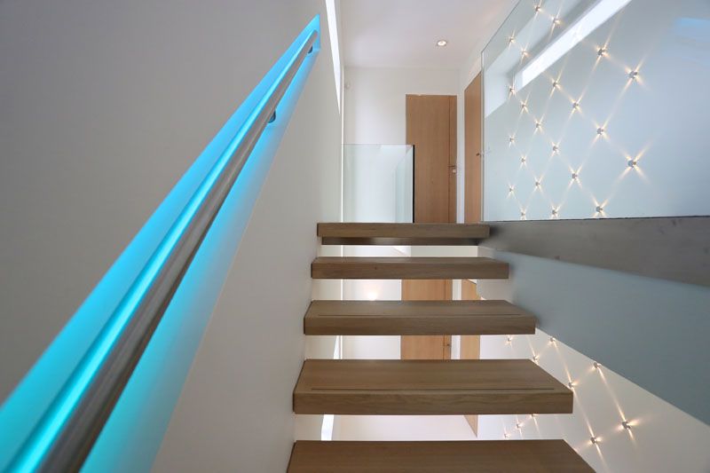 LED lighting handrail design