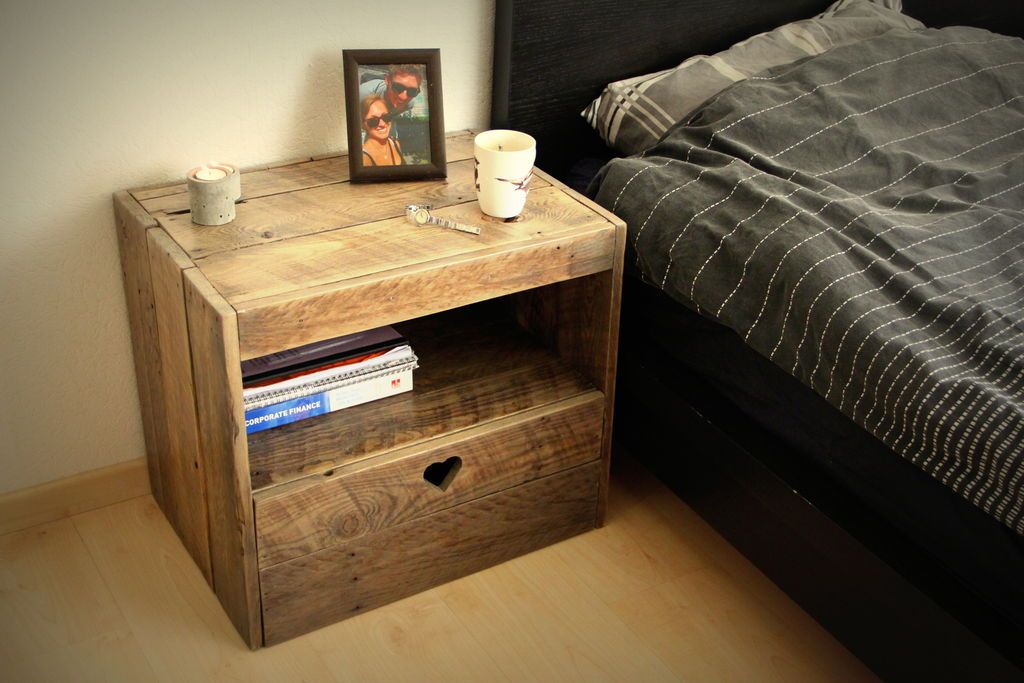 A Nightstand for Your Bedroom