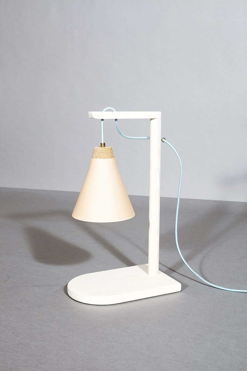 The simplicity of this table lamps speaks volumes.