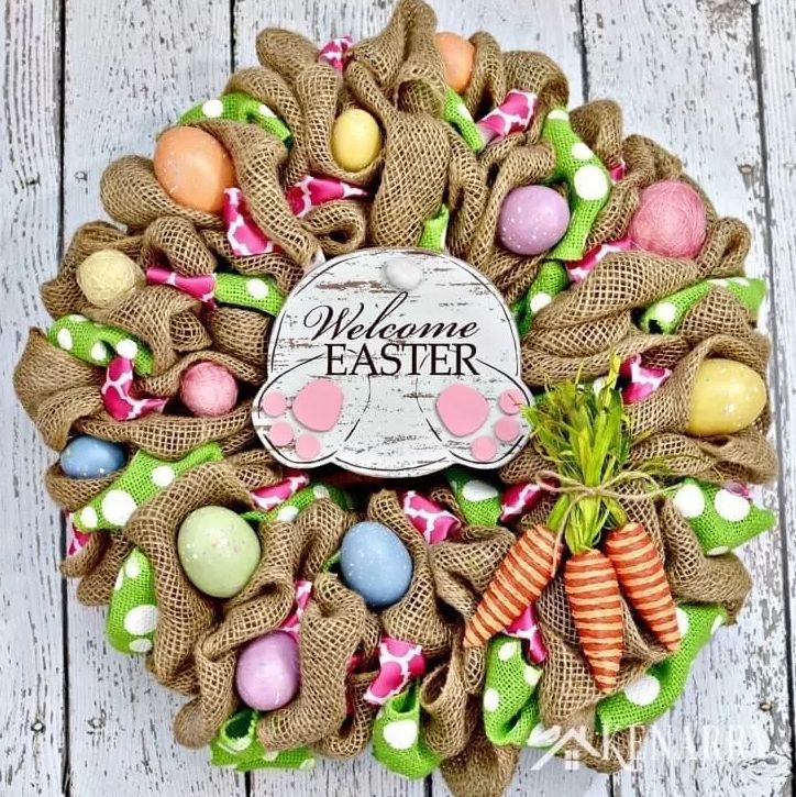 Happy Easter Wreath wtih Bunny