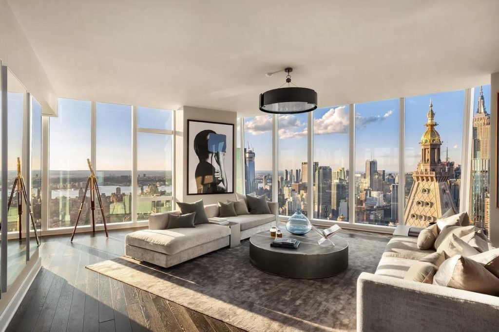 Live In The Lap Of Luxury In These Expansive New York Apartments Live In The Lap Of Luxury In These Expansive New York Apartments