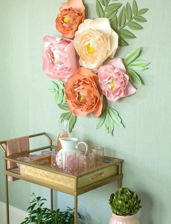 DIY Tissue Paper Flower Backdrop