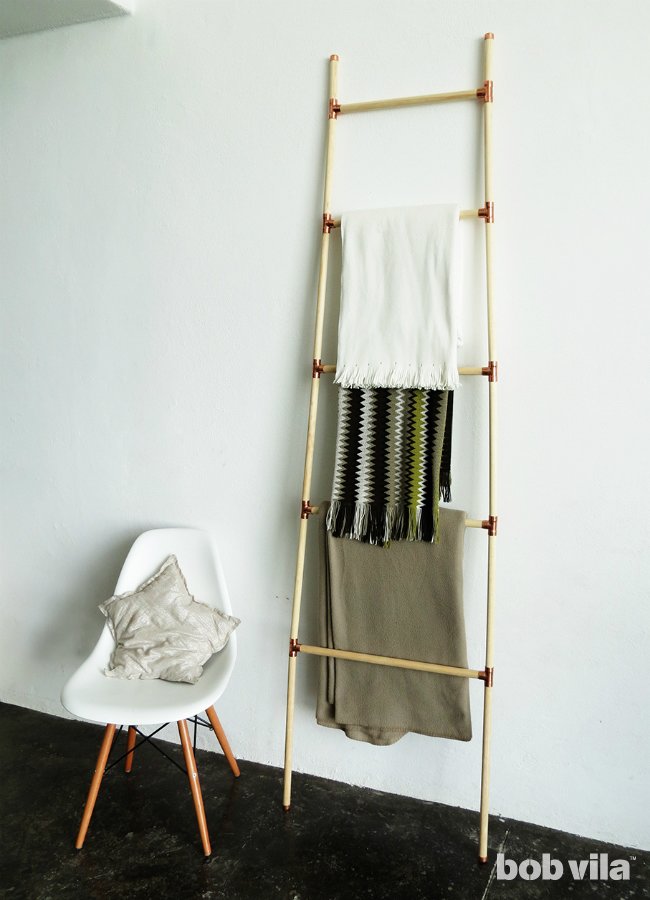 Super Cute DIY Towel Holder! - Shanty 2 Chic