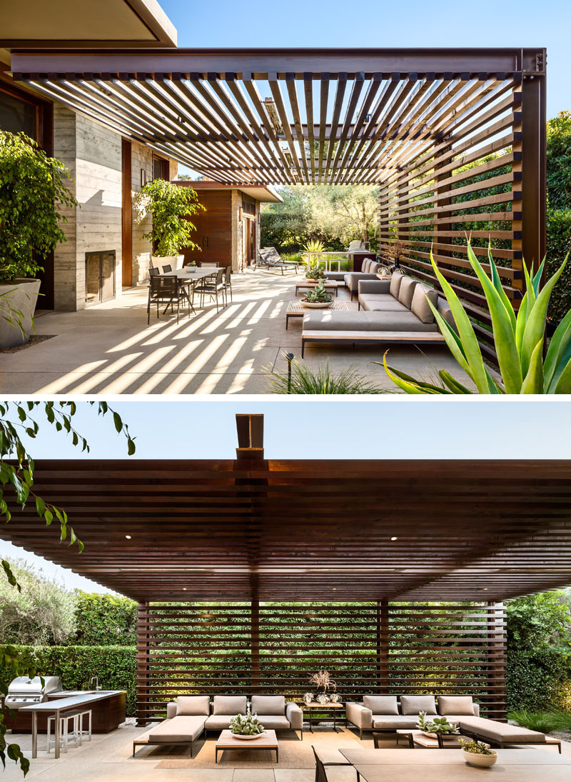 Backyard house pergola with vegetation