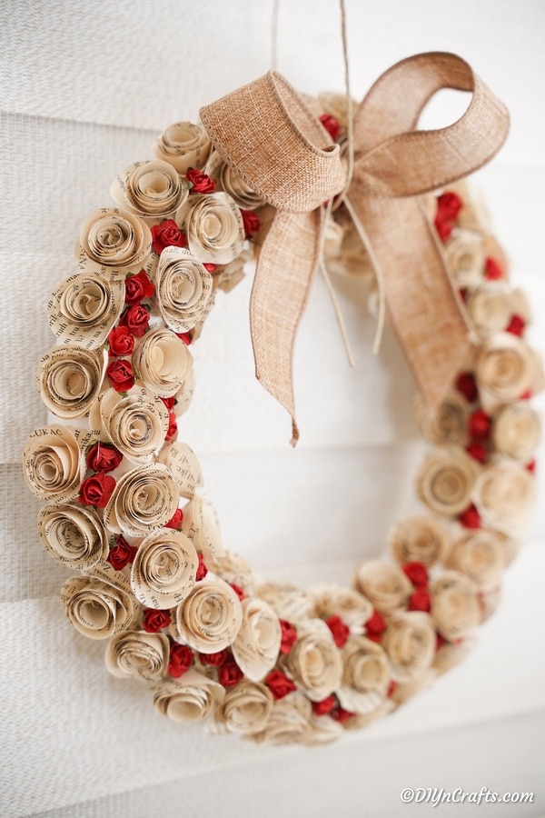 Old bike flower decor for wall