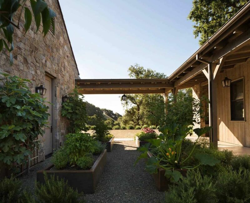 Picture of Casual Luxury and Sweeping Views Dominate This Wine Country Home