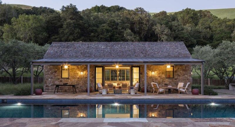 Casual Luxury and Sweeping Views Dominate This Wine Country Home