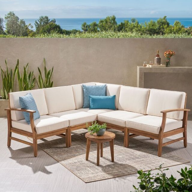 Teak Patio Set: Choose The Right One For Your Backyard