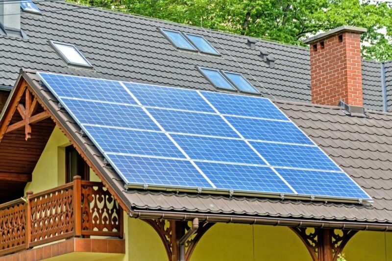 Off Grid Solar System Kits: Renewable Energy For Your Home At A Discount