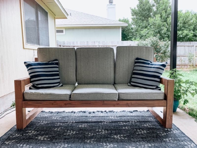 DIY Outdoor Couch