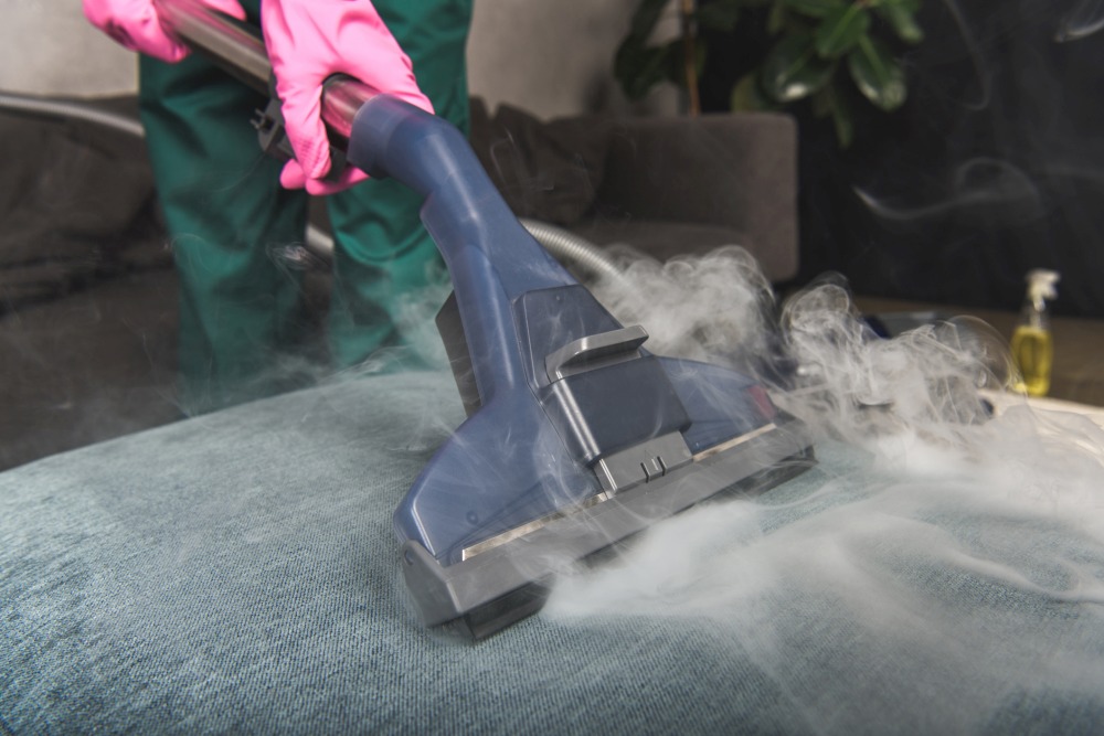 upholstery steam cleaner