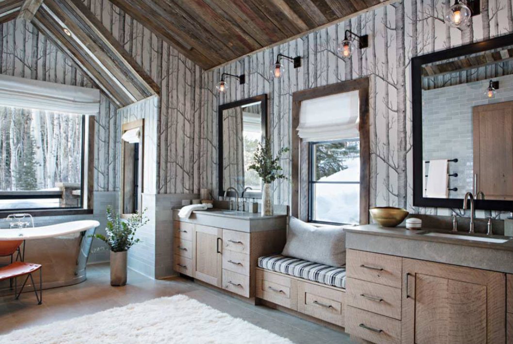 Master bathroom decor with spa feeling