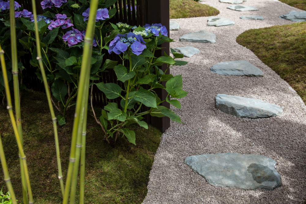 Natural Stone Border Landscape