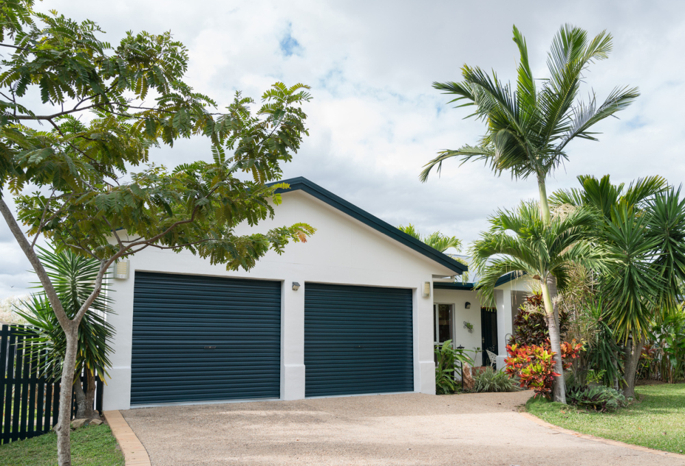 Dovrei ottenere un garage per due auto Garage