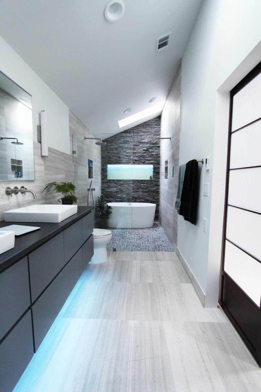 Narrow Small Bathroom Layout Ideas For More Function And Style Too