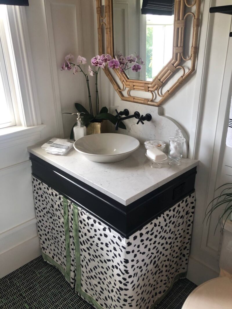 10 Cheap Ideas That Will Make Your Bathroom Feel More Spa-Like