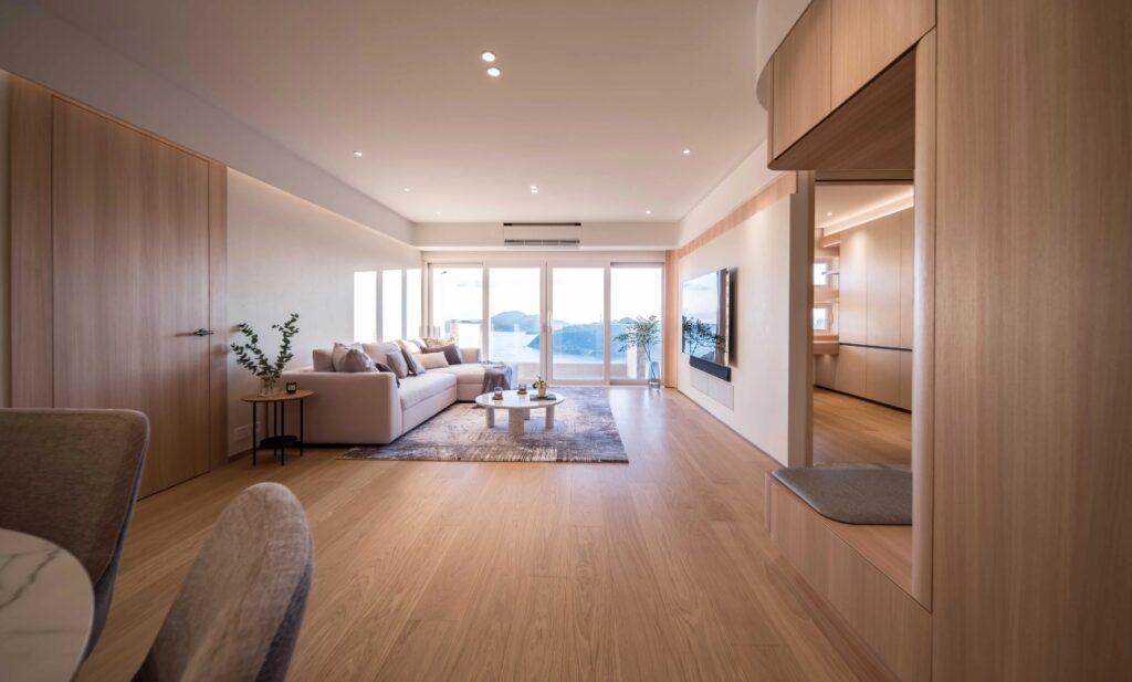 Repulse Bay Retreat – Apartment Design Where Minimalism Meets the Horizon