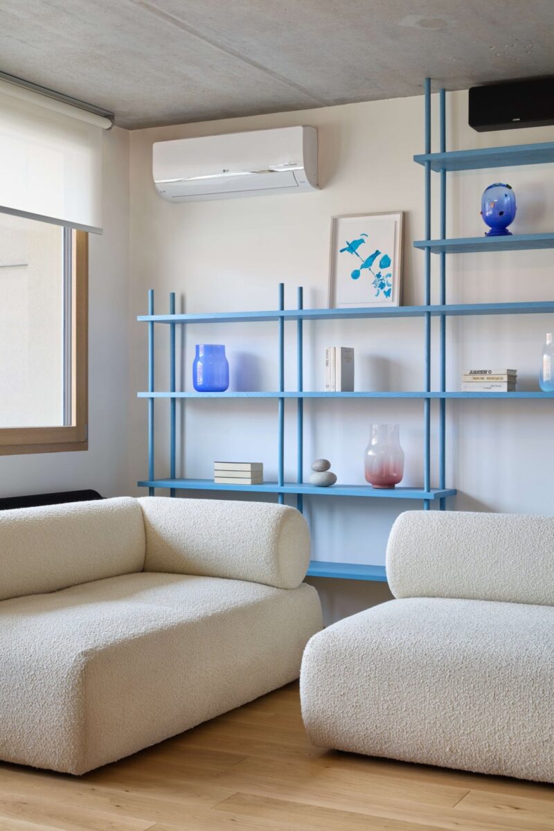 Energy Wellness Apartment Decor Reference: A Minimalist Apartment That Captures The Energy Of Motion