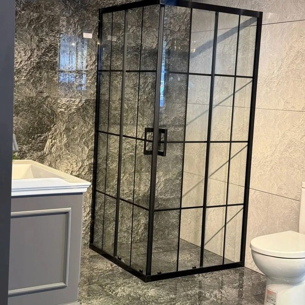 25 Black Frame Shower Ideas to Add Architectural Edge to Your Bathroom ...