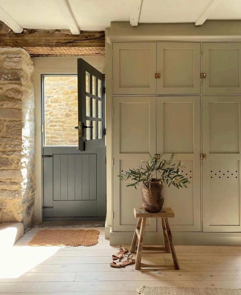 18 Dutch Door Ideas For 2026 That Keep Your Entry Open Without Losing ...