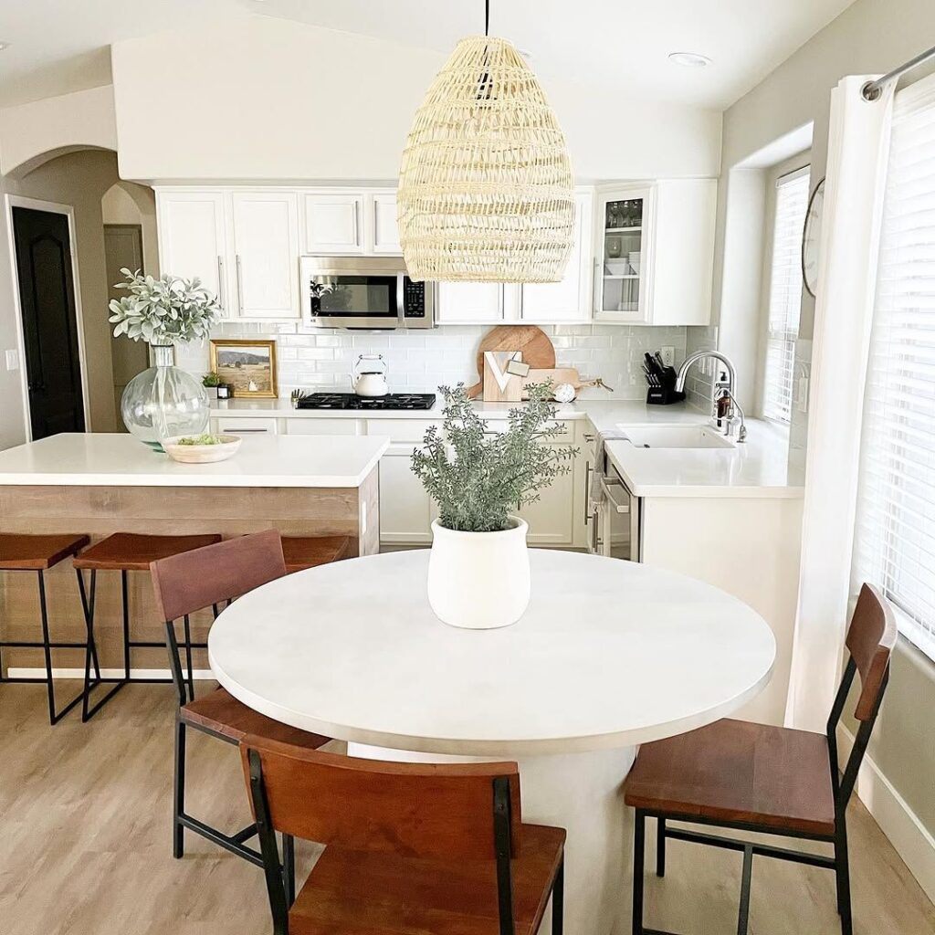 15 Round Kitchen Table Ideas for 2026 That Make Small Kitchens Feel ...