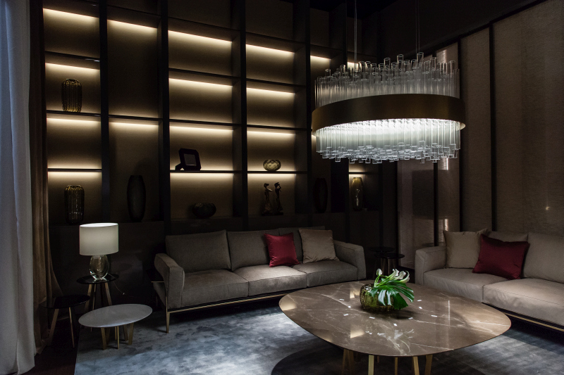 A display wall takes its cues from gallery lighting