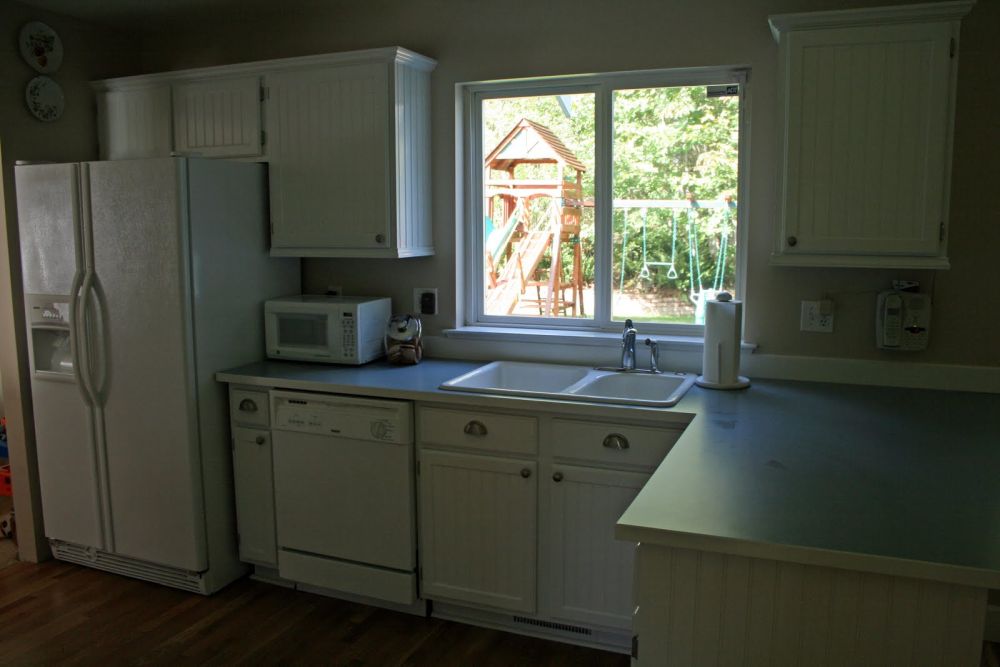 Beadboard Continued Around the Sink and Peninsula