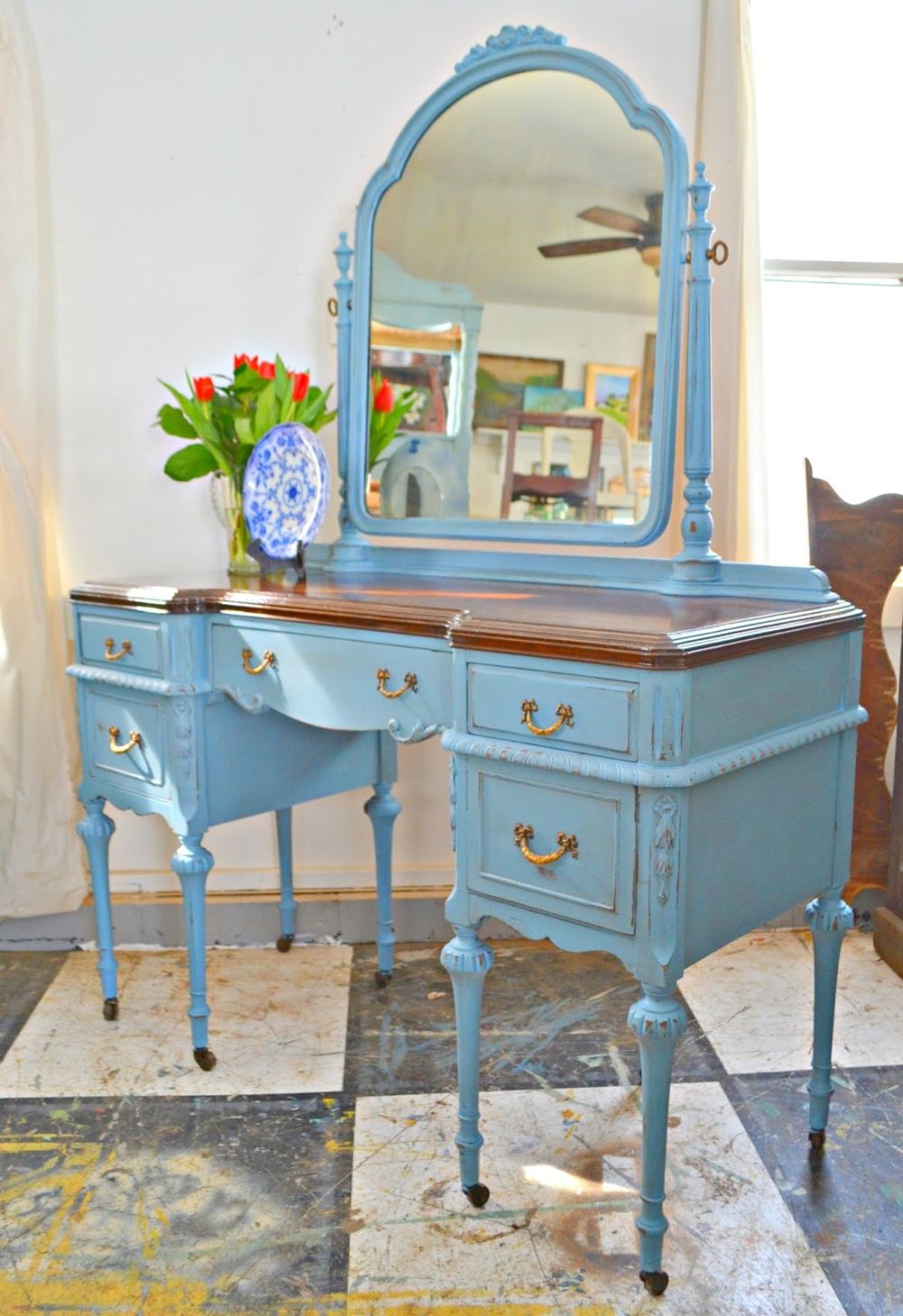 Carved Legs and Mirror Kept Their Original Shape