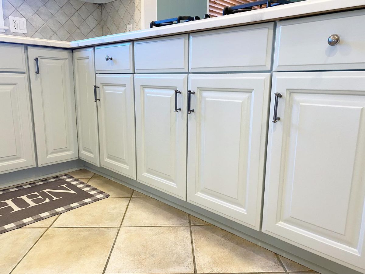 Existing Cabinet Profiles Stand Out Against the New Finish