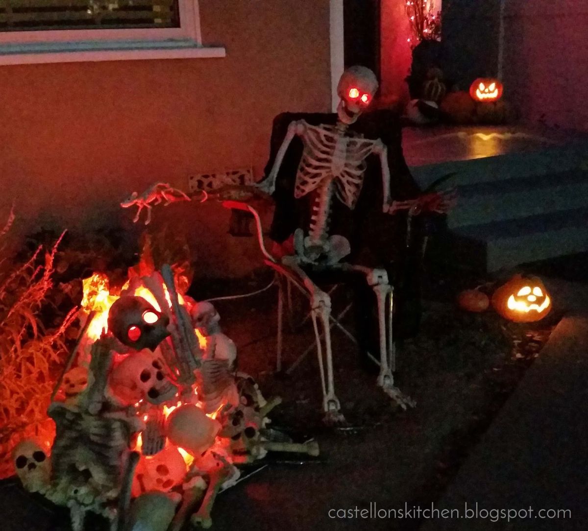 Instead of Lighting a Halloween Bonfire, She Made One From a Tomato Cage and Yellow Plastic
