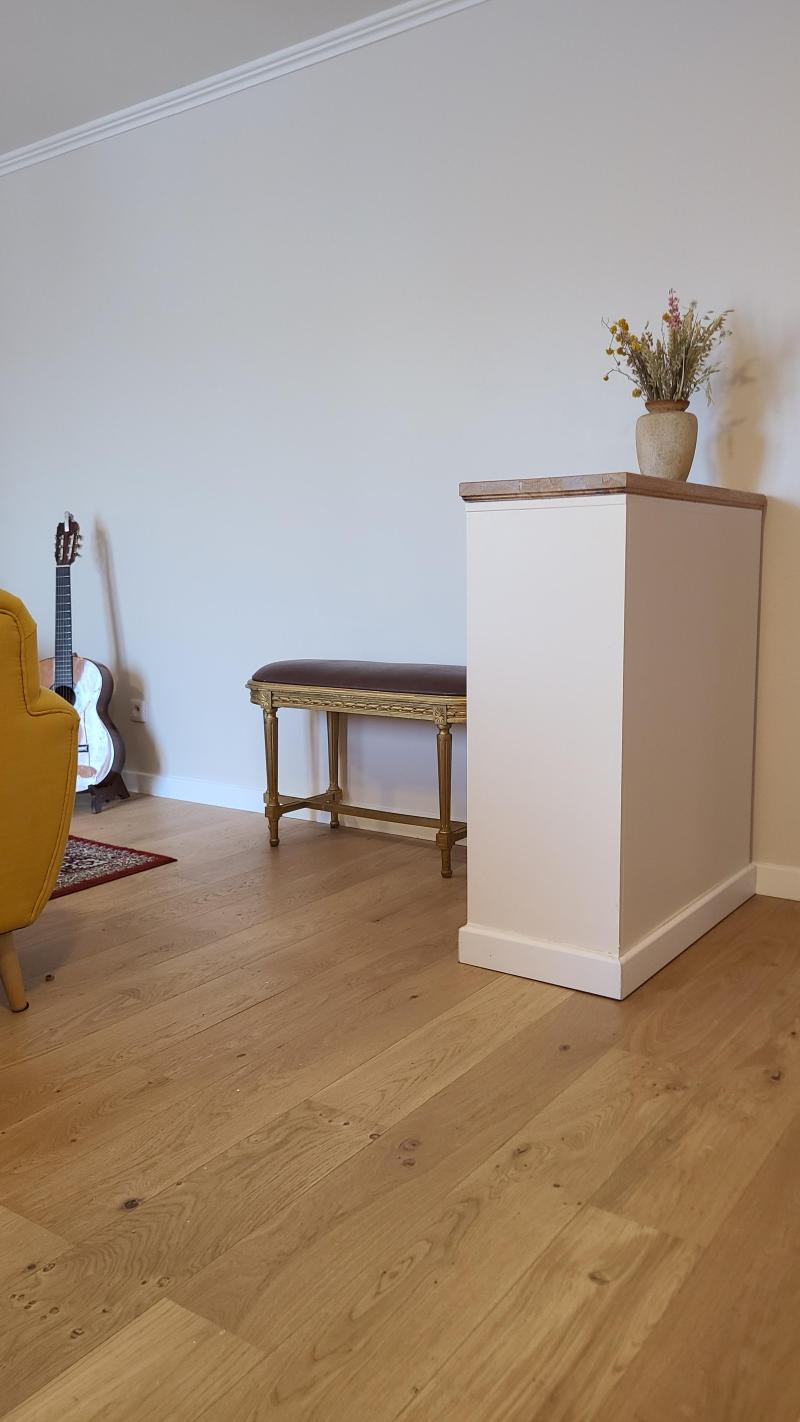 Hidden Wheels and Baseboards Made the Cabinet Look Like a Half-Wall