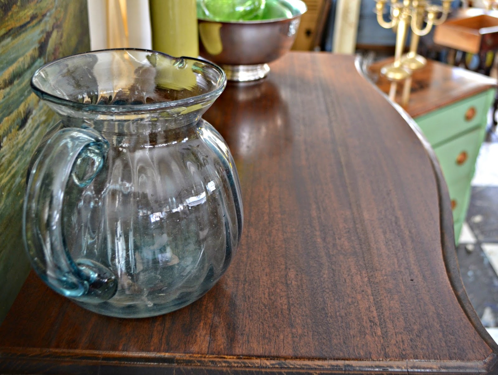 Mahogany Remained Visible Across the Top