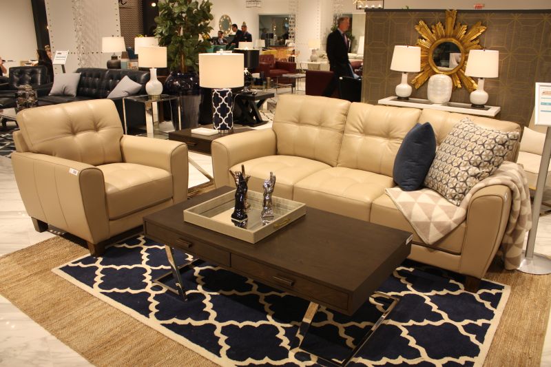 Matching leather furniture can still have a distinct outline