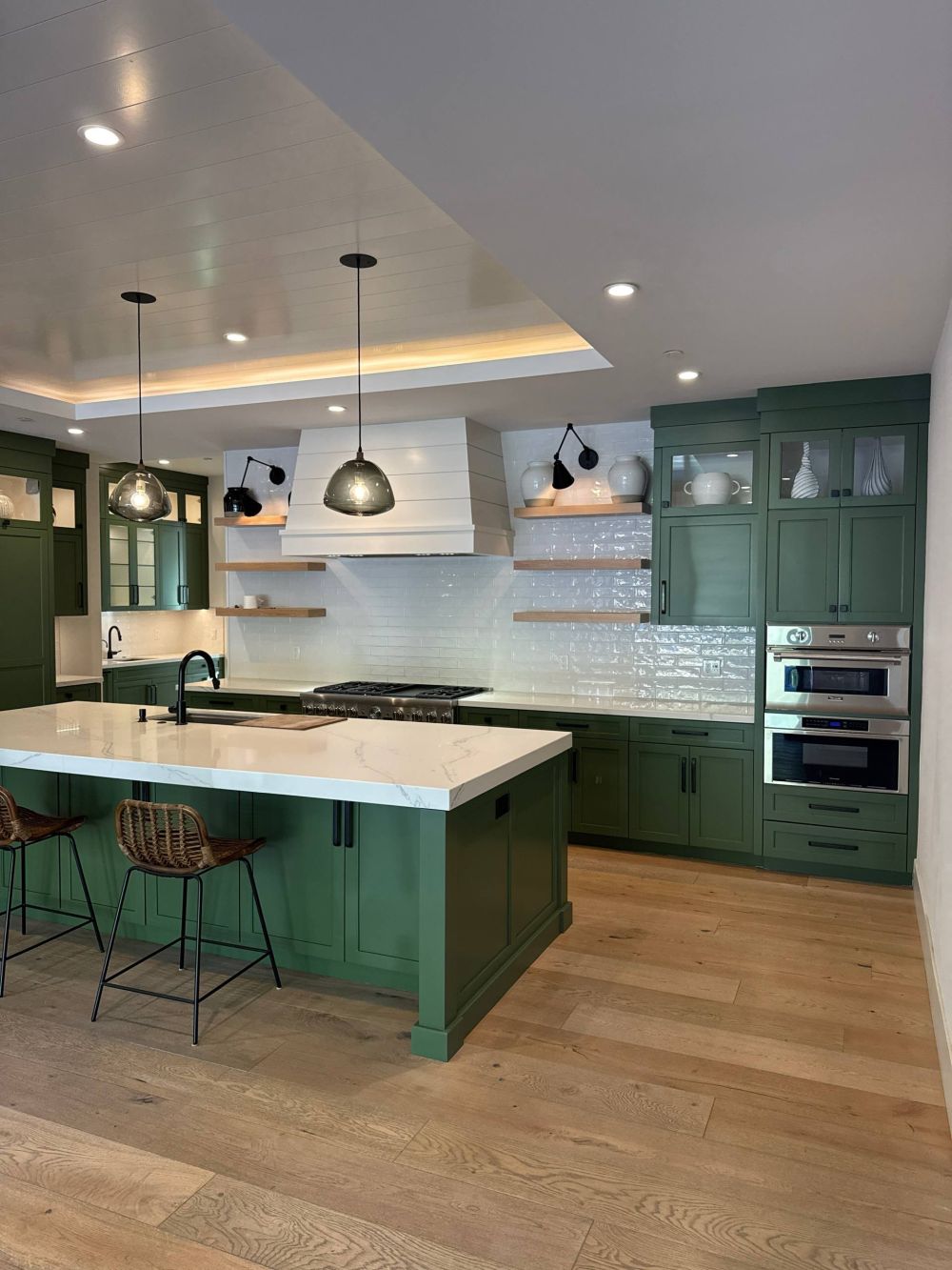 The White Cooking Wall Stayed Intact