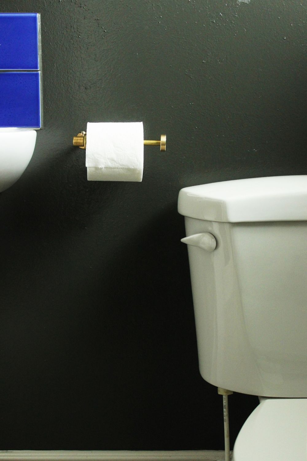 Wall brass toilet hanging