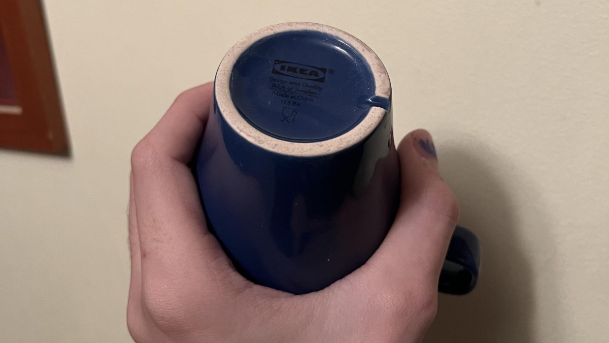 Which IKEA mugs have it