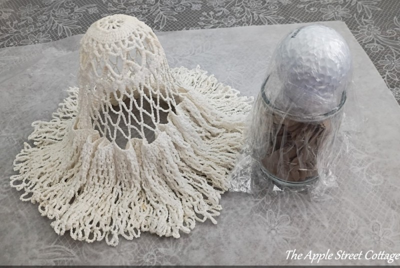 crochet retained the rounded head