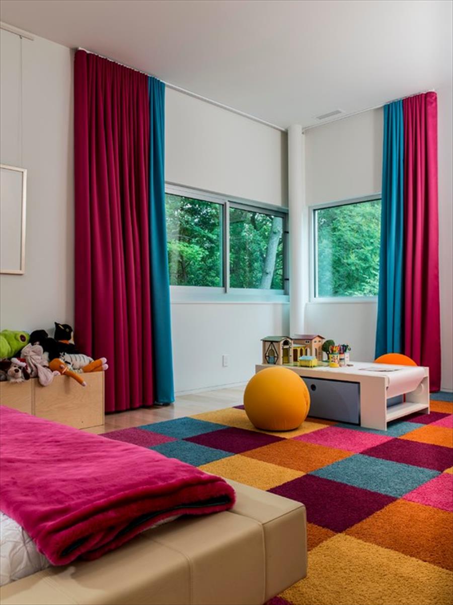 split complementary color scheme interior design