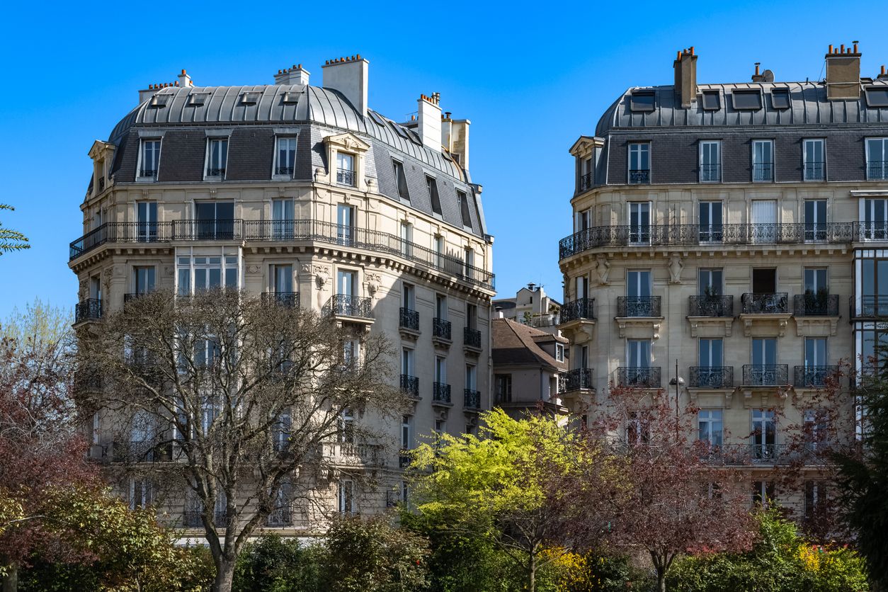 Exterior Characteristics of Haussmann Buildings