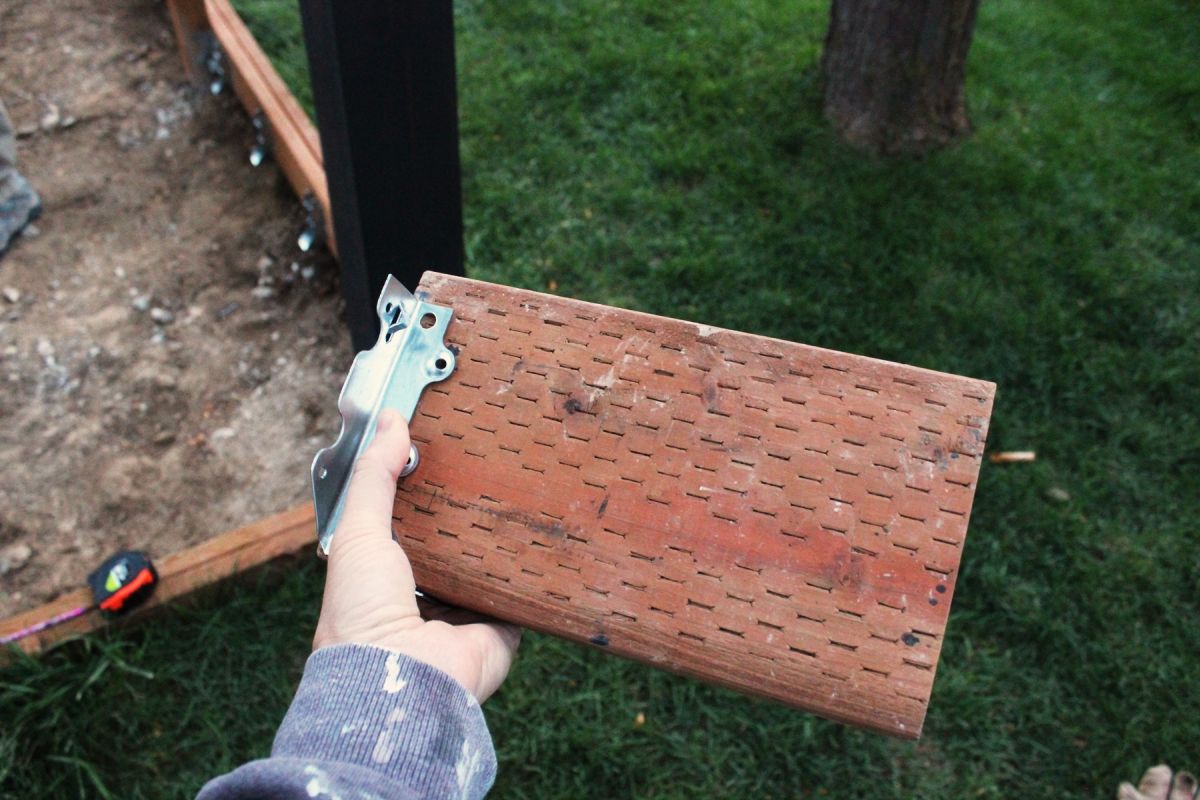 How to Install Deck Joists 3