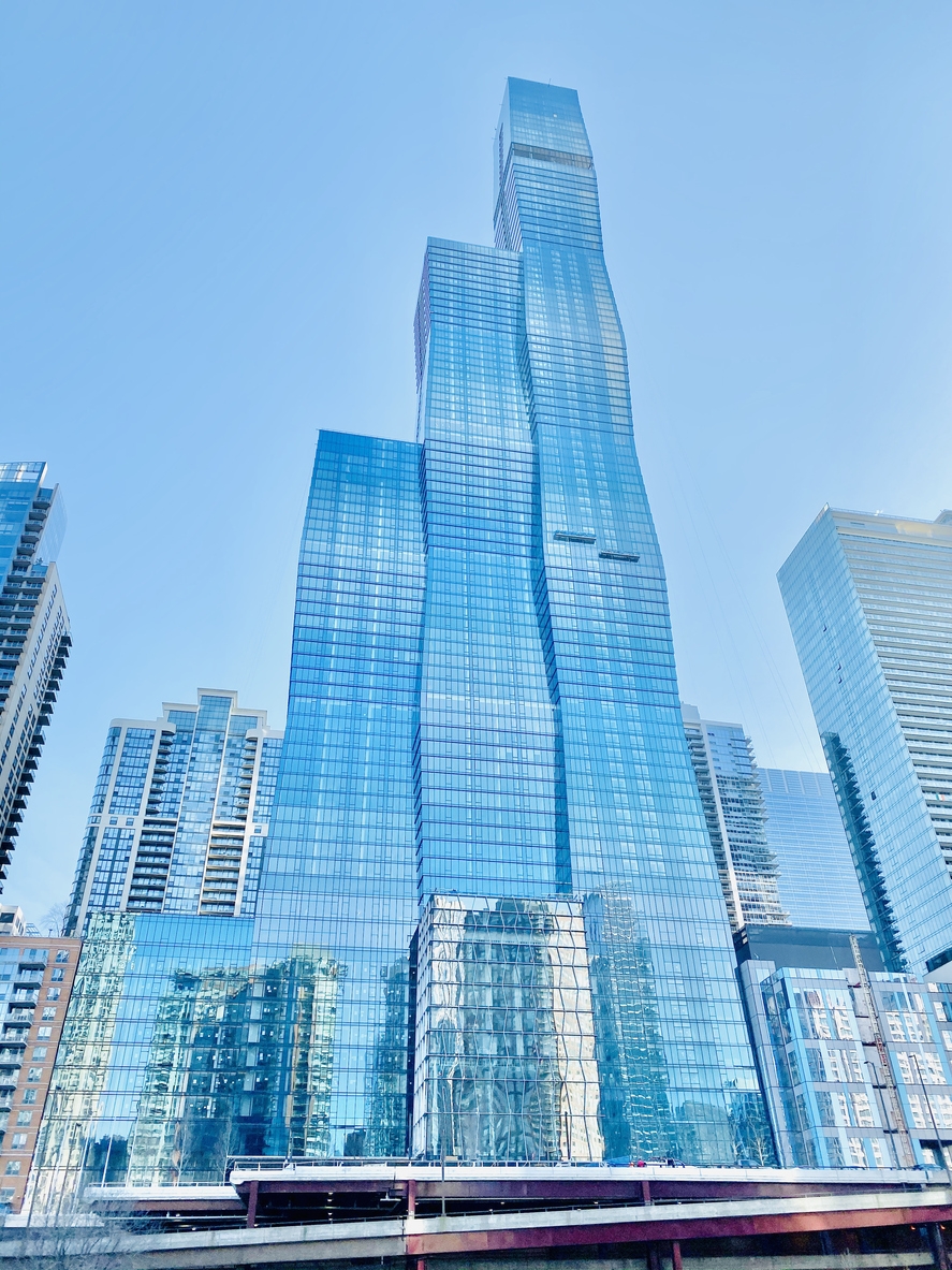 Tallest Buildings In Chicago Create The Most Unique Skyline   St. Regis Chicago 