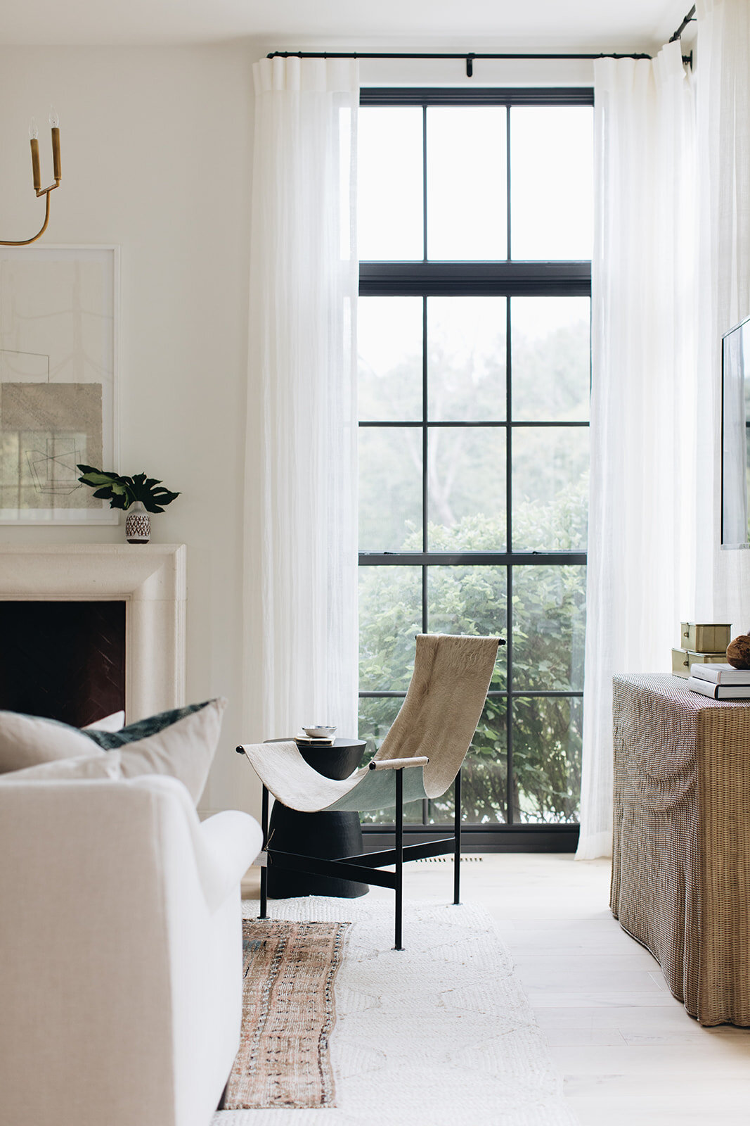 Modern Window Treatments for Your Own Unique Style