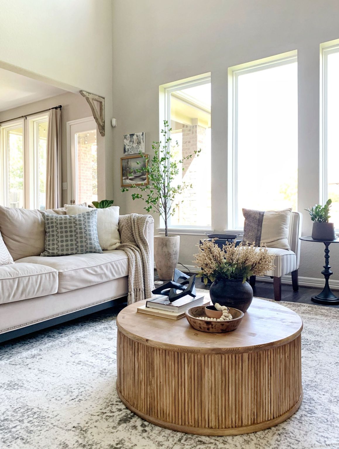 DIY Round Fluted Coffee Table